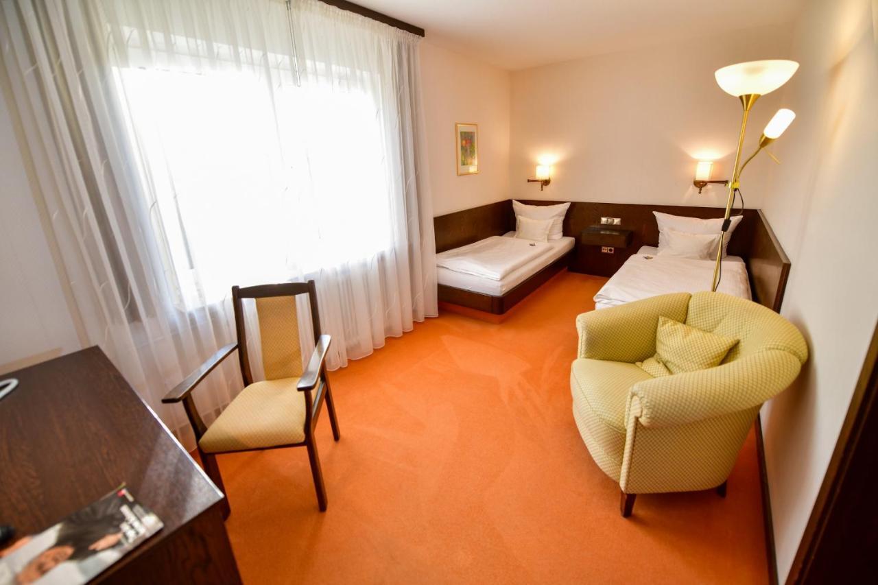 Hotel Zur Post Balve Exterior foto