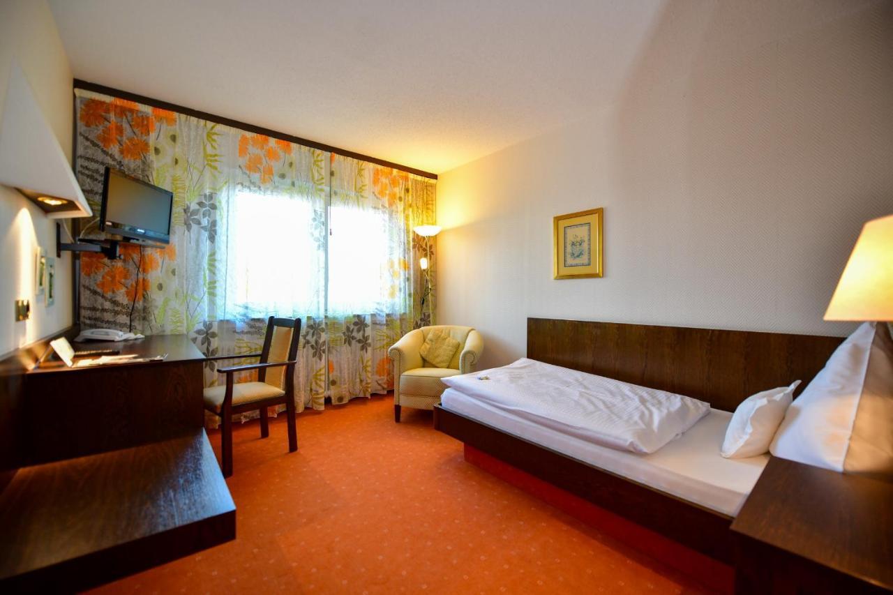 Hotel Zur Post Balve Exterior foto